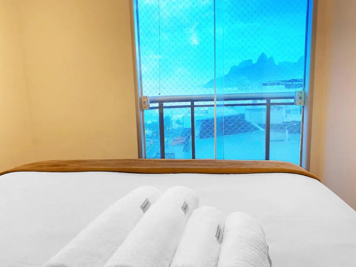 30 Secs To The Beach, 3 Balconies, 2 Bdrms Ensuite