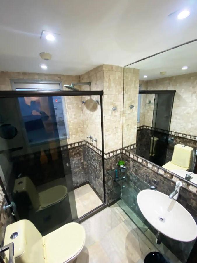 Apartamento 30 Secs To The Beach, 3 Balconies, 2 Bdrms Ensuite